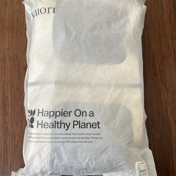 NEW Vuori Alpine Sherpa Jacket - Large - Picture 6 of 7